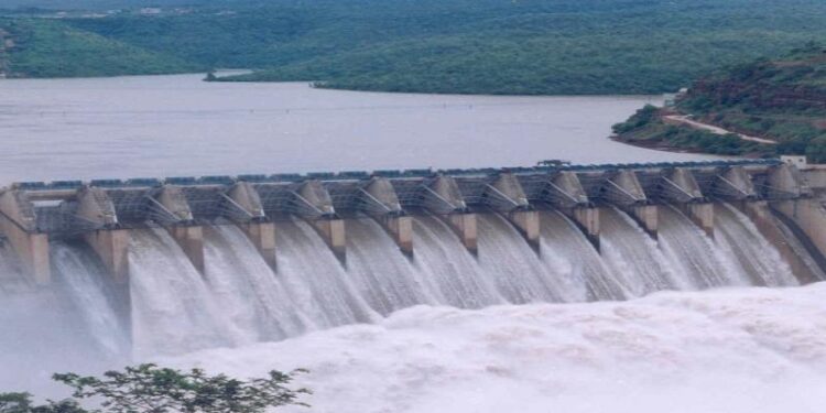 Flood-Like Situation in Krishna River Basin as Dams Near Full Capacity in Karnataka Flood-Like Situation in Krishna River Basin as Dams Near Full Capacity in Karnataka